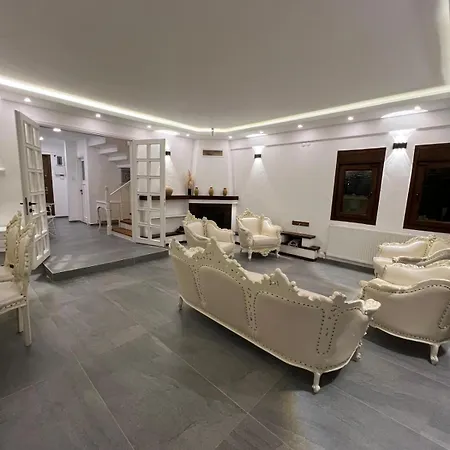 My Dream Hotel *